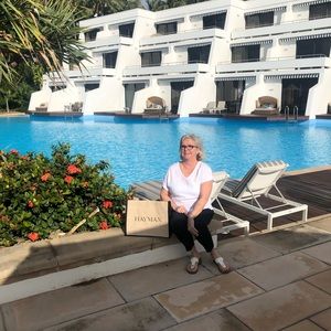 Meet your Posher, Ellen